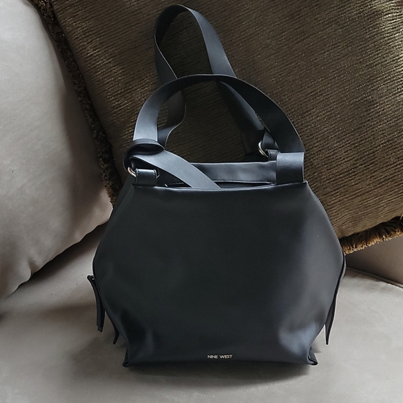 Nine West Shoulder Bag - Picture 2 of 7